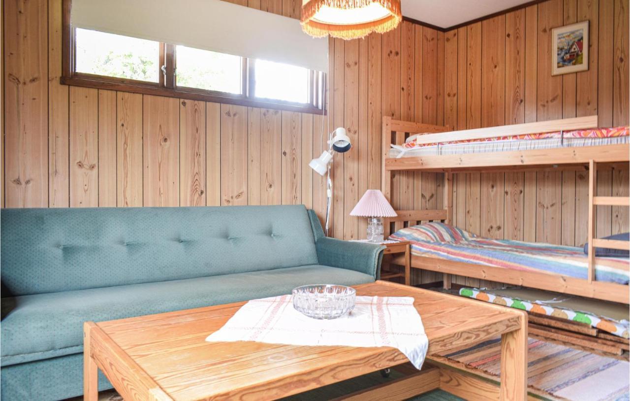 2 Bedroom Lovely Home In Koepingsvik Экстерьер фото