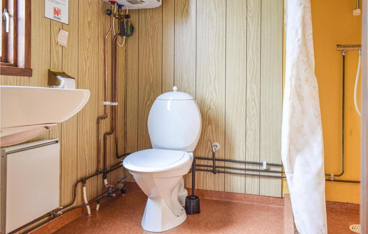 2 Bedroom Lovely Home In Koepingsvik Экстерьер фото