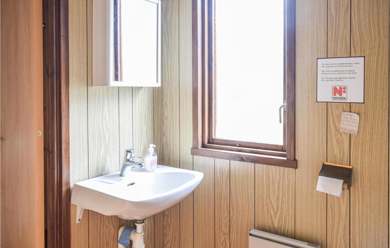 2 Bedroom Lovely Home In Koepingsvik Экстерьер фото